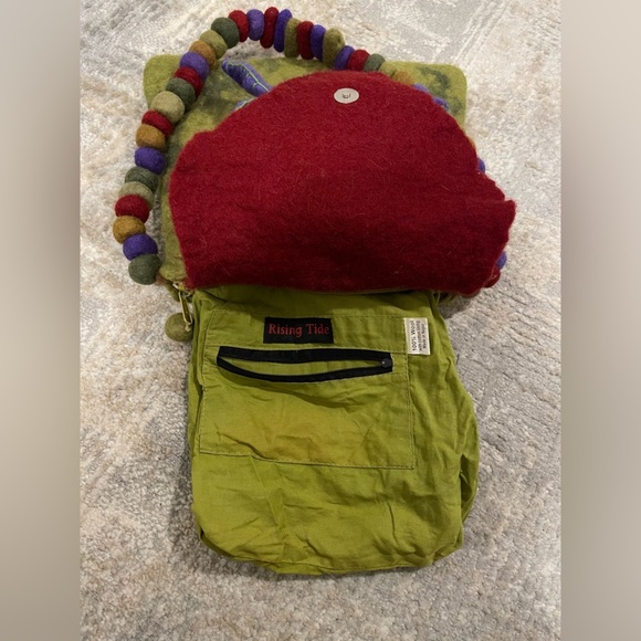 Rising Tide Hand Made Felted Wool Psychedelic Bag HIPPIE Flower Flap BOHO Purse - Picture 7 of 10